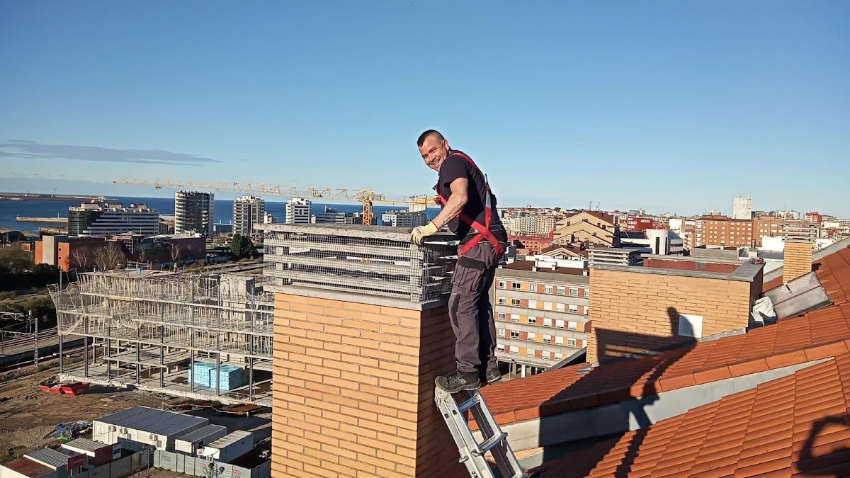 Empresa de desatascos: Más Tejados (Gijón, Asturias)