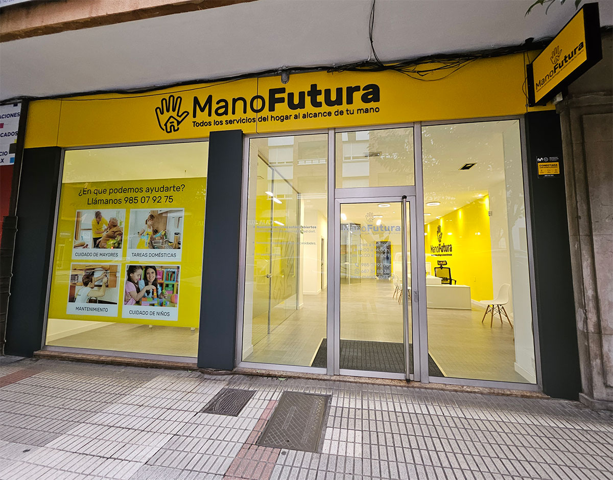 Mano Futura Gijón | Servicios de limpieza y cuidado de mayores