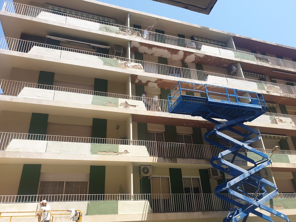 Albañil | Intepint - Pintura y Reformas en Girona