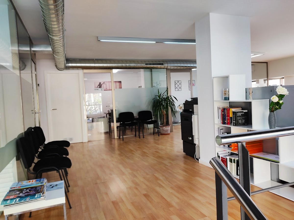 Girolex · Abogado laboral en Girona, Catalunya