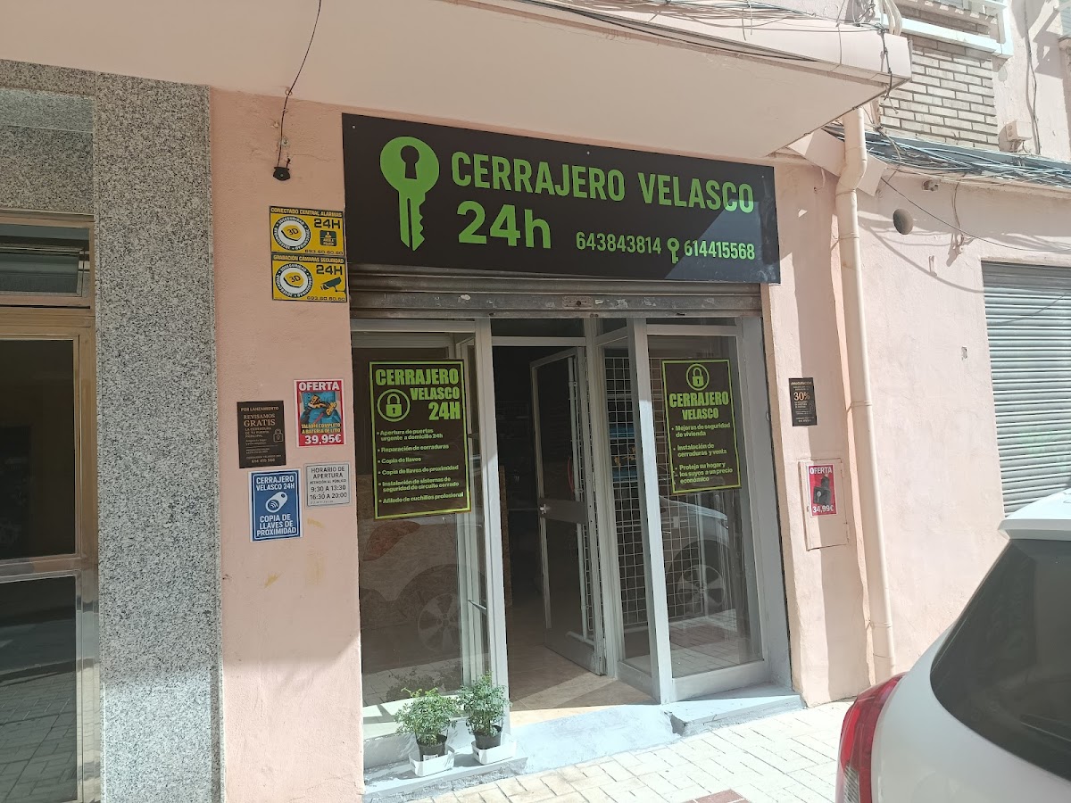 cerrajero velasco 24H Malaga (Málaga, Andalucía)