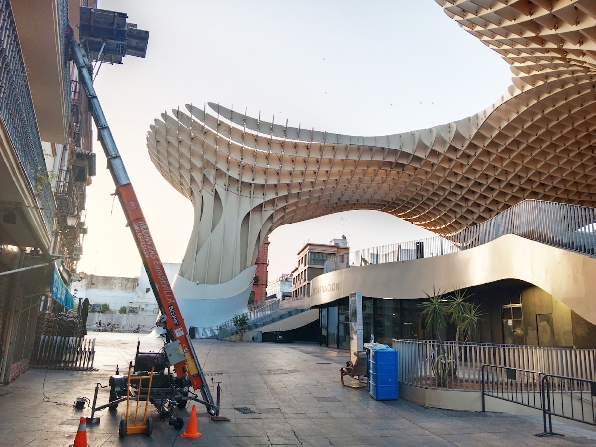 MUDANZAS EUROSEVILLA