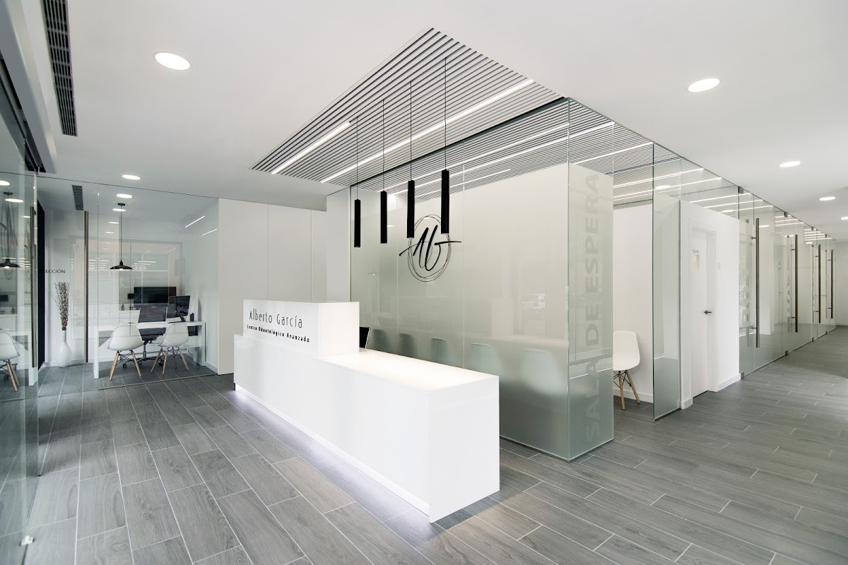 Alberto García Centro Odontológico Avanzado - Dentista en Valladolid (Valladolid, Castilla y León)