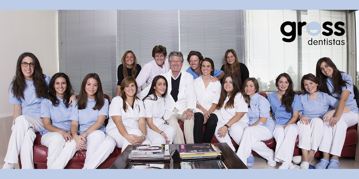 Dentista | Clinica Dental Gross. Implantes y Dentistas en Málaga
